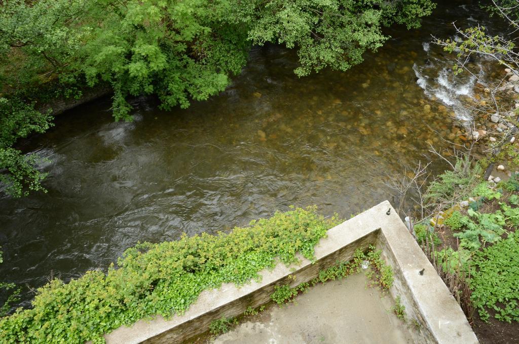 Apartamentos El Rincon De Limes Cangas De Narcea Exteriér fotografie