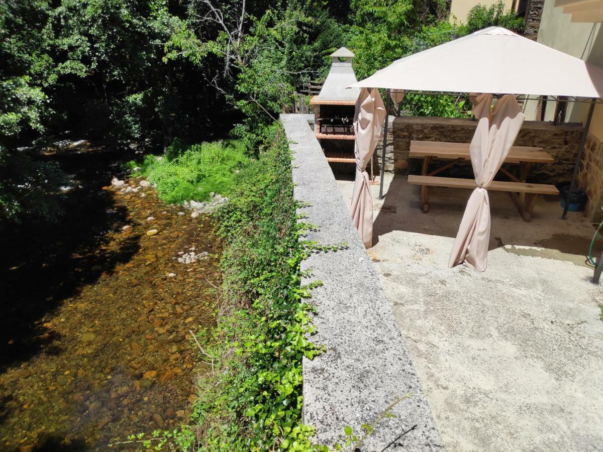 Apartamentos El Rincon De Limes Cangas De Narcea Exteriér fotografie